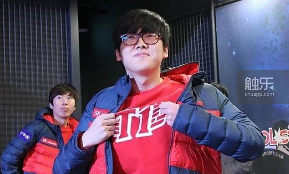 LPL 明天的首发阵容： Peyz 的第一场 LPL 比赛！ Ale 和 Ultra Prime 中单选手 Saber 将进行单挑