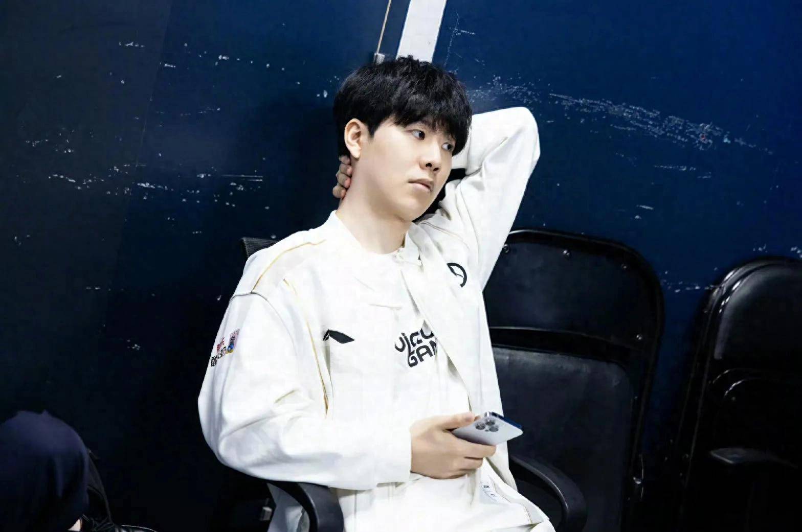 Team WE 官方：辅助选手 Mark 已断开连接并恢复为自由球员状态